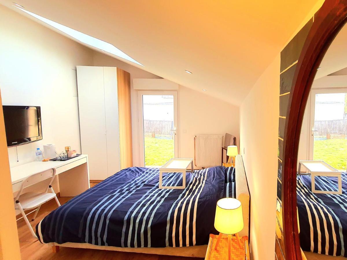 Chambre avec salle d'eau en rez de chaussée 10 min gare et centre ville Évreux Esterno foto